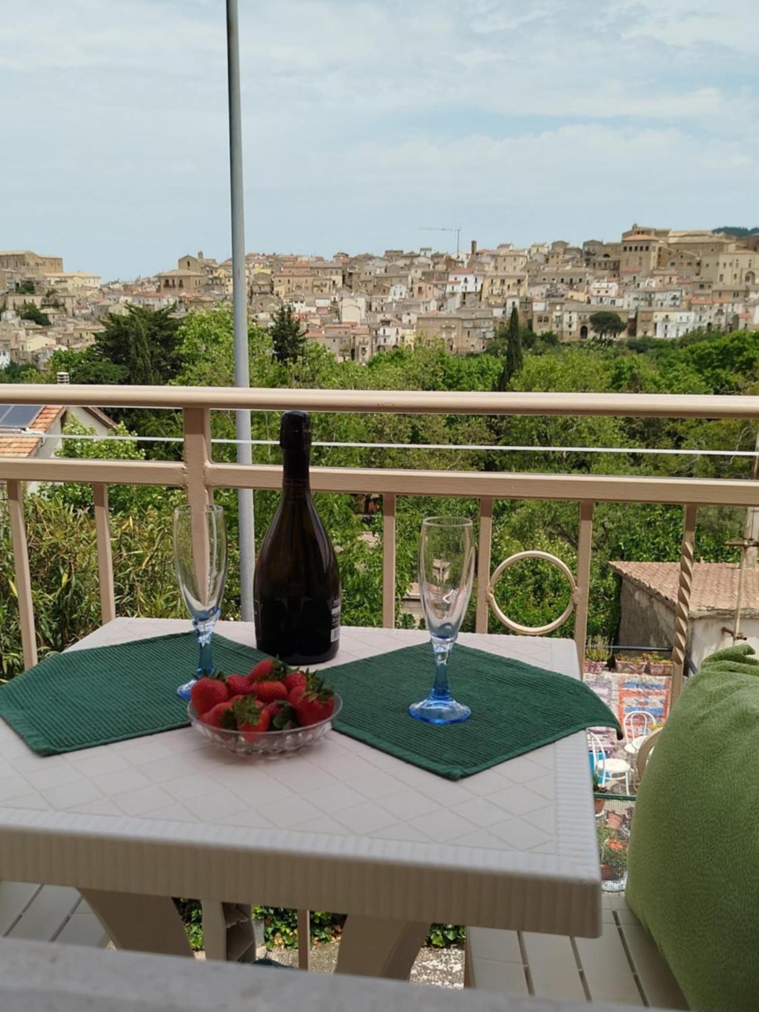 Comfort, Parcheggio E Balcone Su Tricarico In Basilicata, Io Sono Qui المظهر الخارجي الصورة